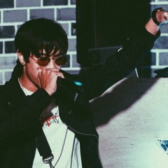 Young Kael - Alas Dos Sa Buntag