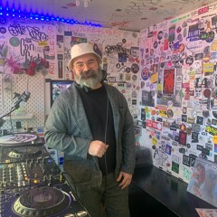 Andre Acosta @ The Lot Radio 10 - 27 - 2022