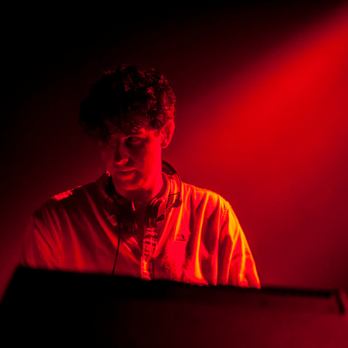 Track ID: Jamie XX - F.U. x All You Children Remix (MashUp)