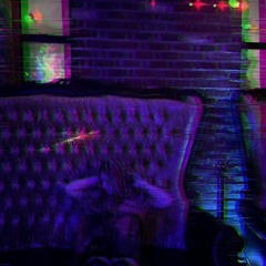 Loveee Escapeee (MASHUP)