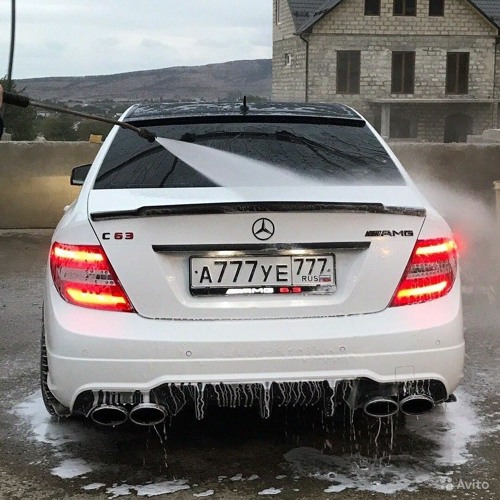 Listen To EA7 Номера АУЕ By Extassy777 In 777 Playlist Online For.