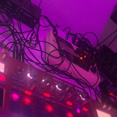 3:03 minuten äsid w/korgs and a distortion pedal