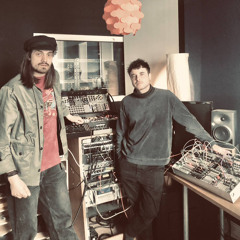 Kabelkai & Pipsi - On Thin Ice 001 (Modular Synth Set)