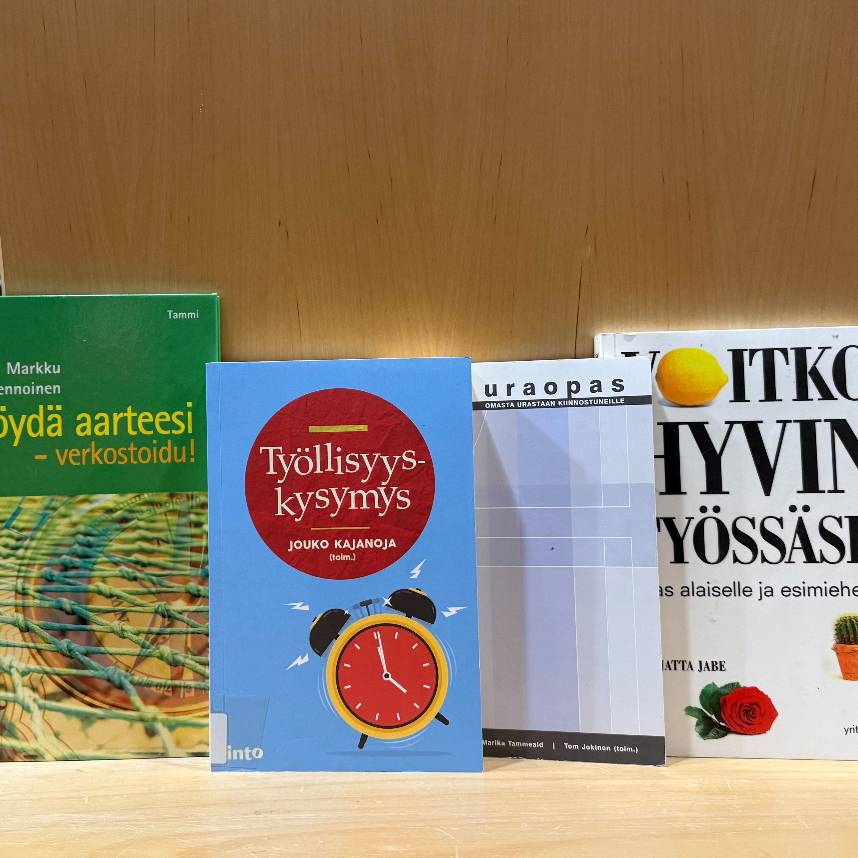 Omalle alalle voi työllistyä mutkien kautta episode artwork
