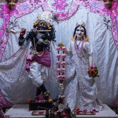 Night Shift kirtan by H.G Pavan Nitai Prabhu. 24 hrs kirtan mandali