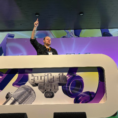 Live @ TwitchCon Rotterdam 2025