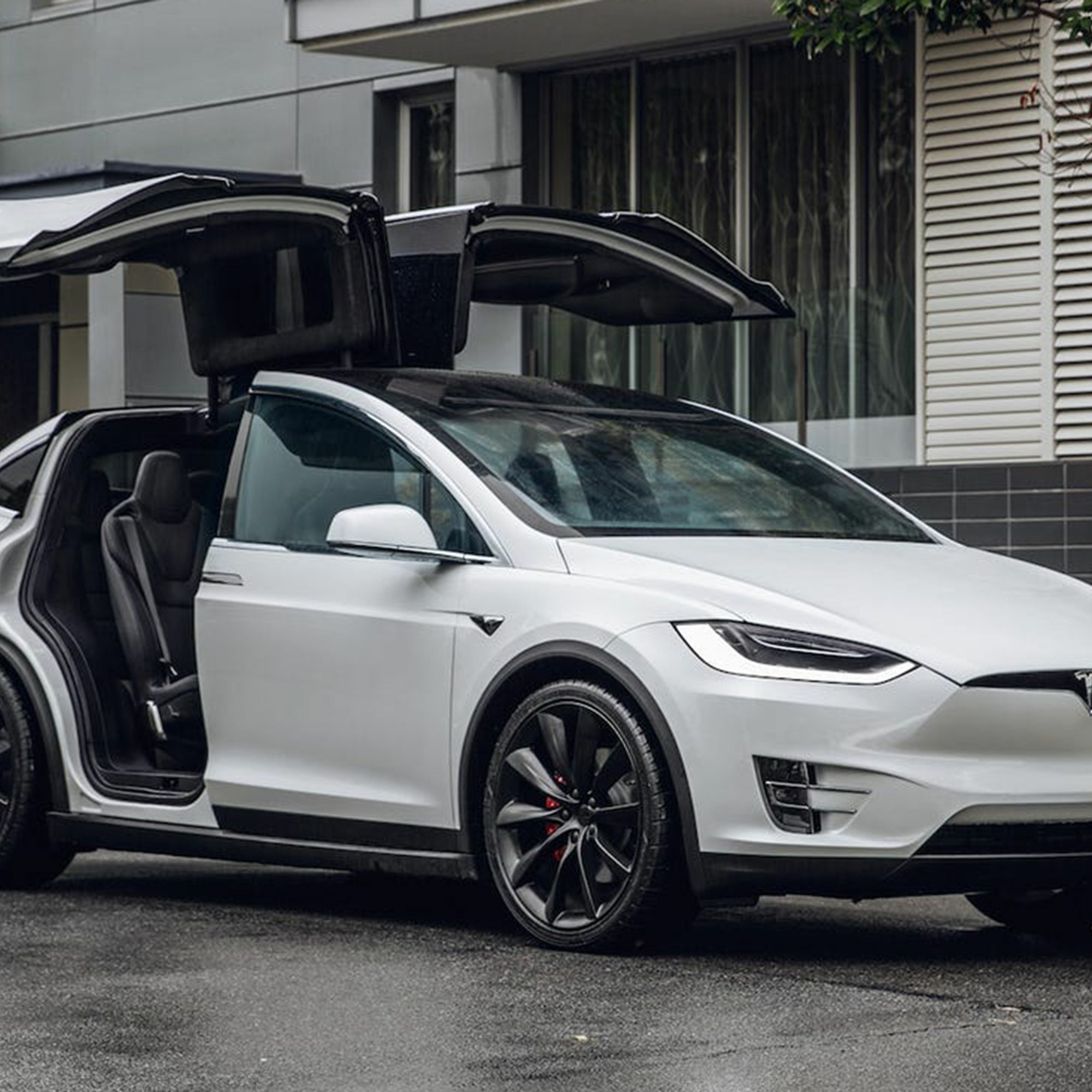 Elon Musk Hints At A New Tesla thumbnail