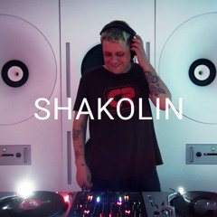 Yoyaku Instore Sessions with Shakolin