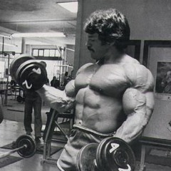 𝖜𝖙𝖍 𝕴𝖘 𝖙𝖍𝖆𝖙 𝖇𝖗𝖔 𝖞𝖔𝖚 𝖑𝖔𝖔𝖐 𝖑𝖎𝖐𝖊 𝖆 𝖓𝖊𝖜𝖇𝖔𝖗𝖓