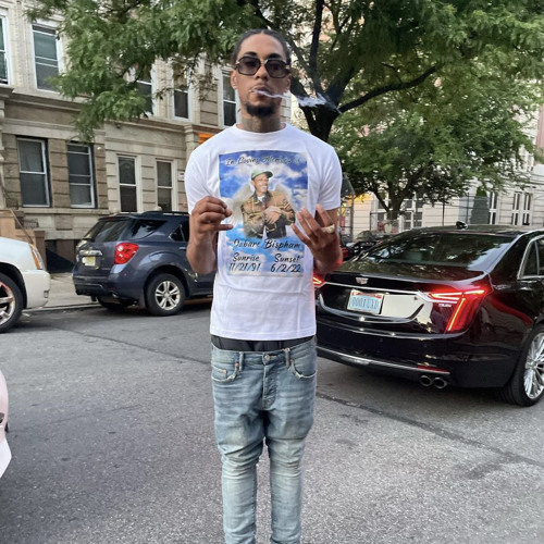 Bugging Out - (Prod. ChrisSaves)