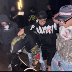 Dọn đồ và cút ra khỏi hood.-ft EOAUCI