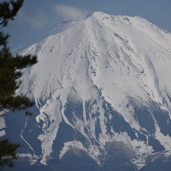 One With The Mountain (Olympus)・山と一つに（オリンパス）
