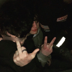 NO ES UN SECRETO FT. NIKO.ANZZZ
