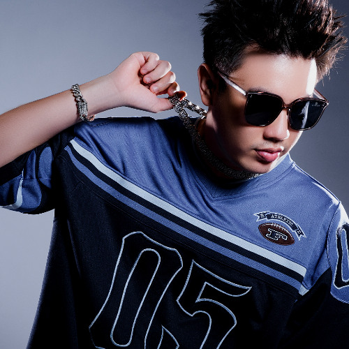 Em Thua Co Ta -  Ying & Dolphin