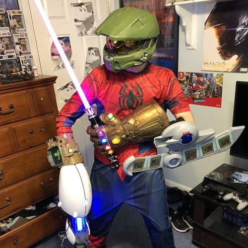 Adages + Sleazy Lettuce B2B