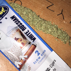 Roll ya blunt YNG.Karma ft Mitchi Slique