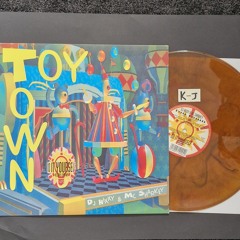 Hixxy & Sharkey - Toy Town (Noddy & Bigears' Mix) (Happy Hardcore)