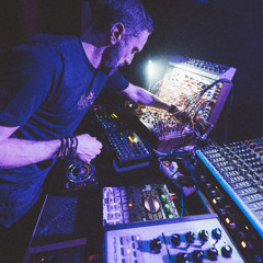 Live Techno Jam – Modular x Maschine [RAW / Mental / Hypnotic / Dark – 144 BPM]