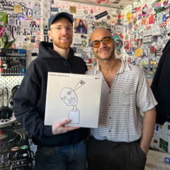PIQUE-NIQUE AM @ The Lot Radio 04-02-2025