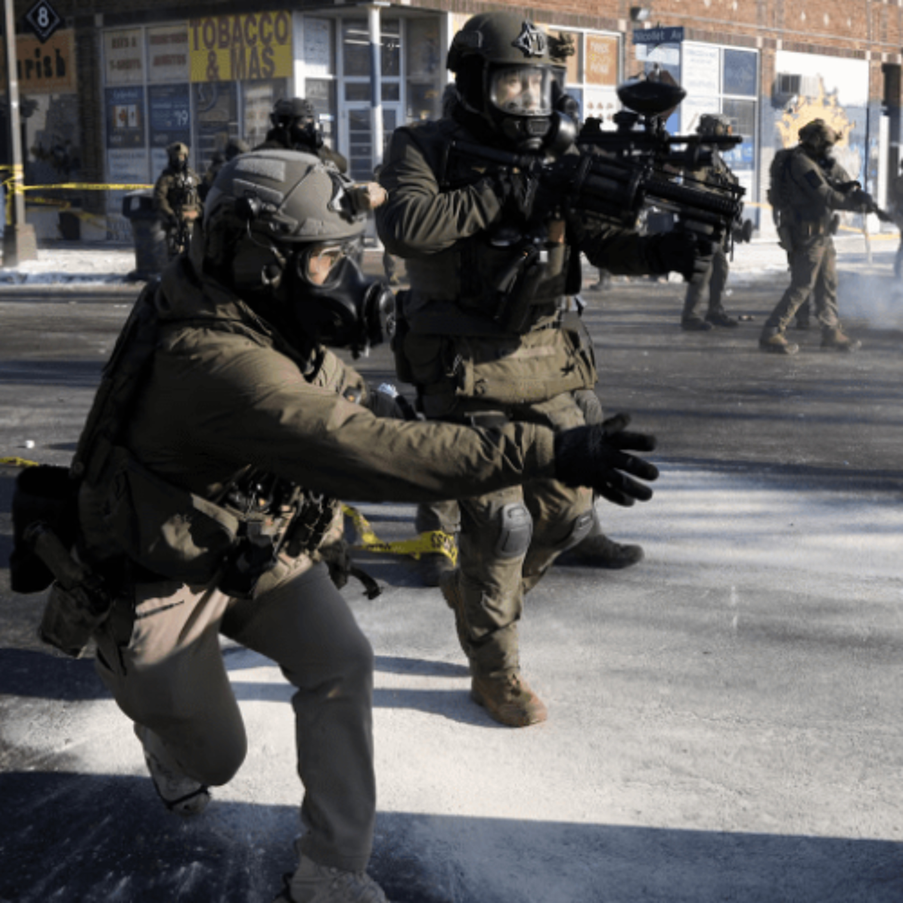Міжнародна панорама: протистояння ICE та громадськості у США