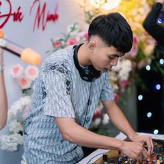 Happy New Year 2025 - DJ Giang To Remix