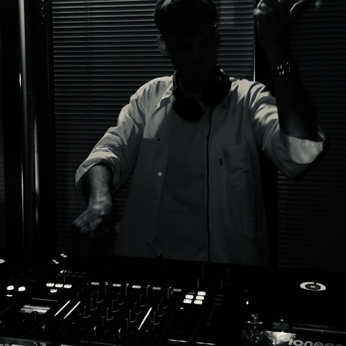 FEYN – Live Techno Mix | Underground / Berlin Techno | 2025