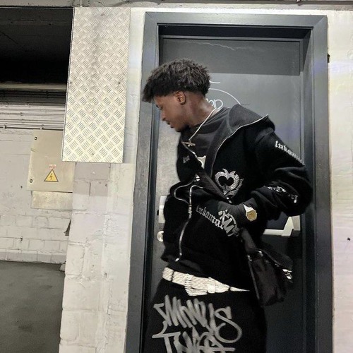 Yeat - Out thë way R&B remix (prod. trxnquil!).mp3