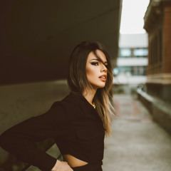 THIS IS CLARA DATZ
