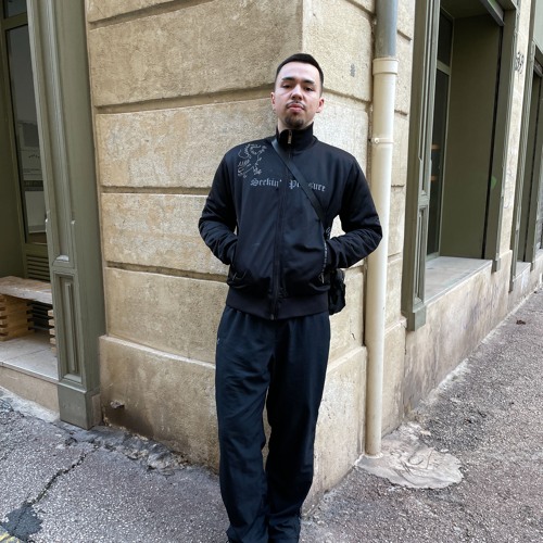 Invité Spécial — O'SIMMIE