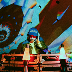 Nabihah Iqbal w/ DJ Harlan 150725