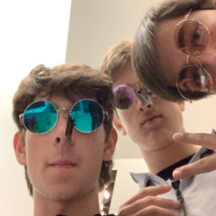 Your Girlfriend Look Like My Mom