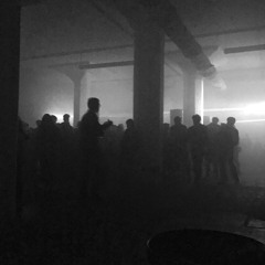 DARK ROOM (HARDESTONE)