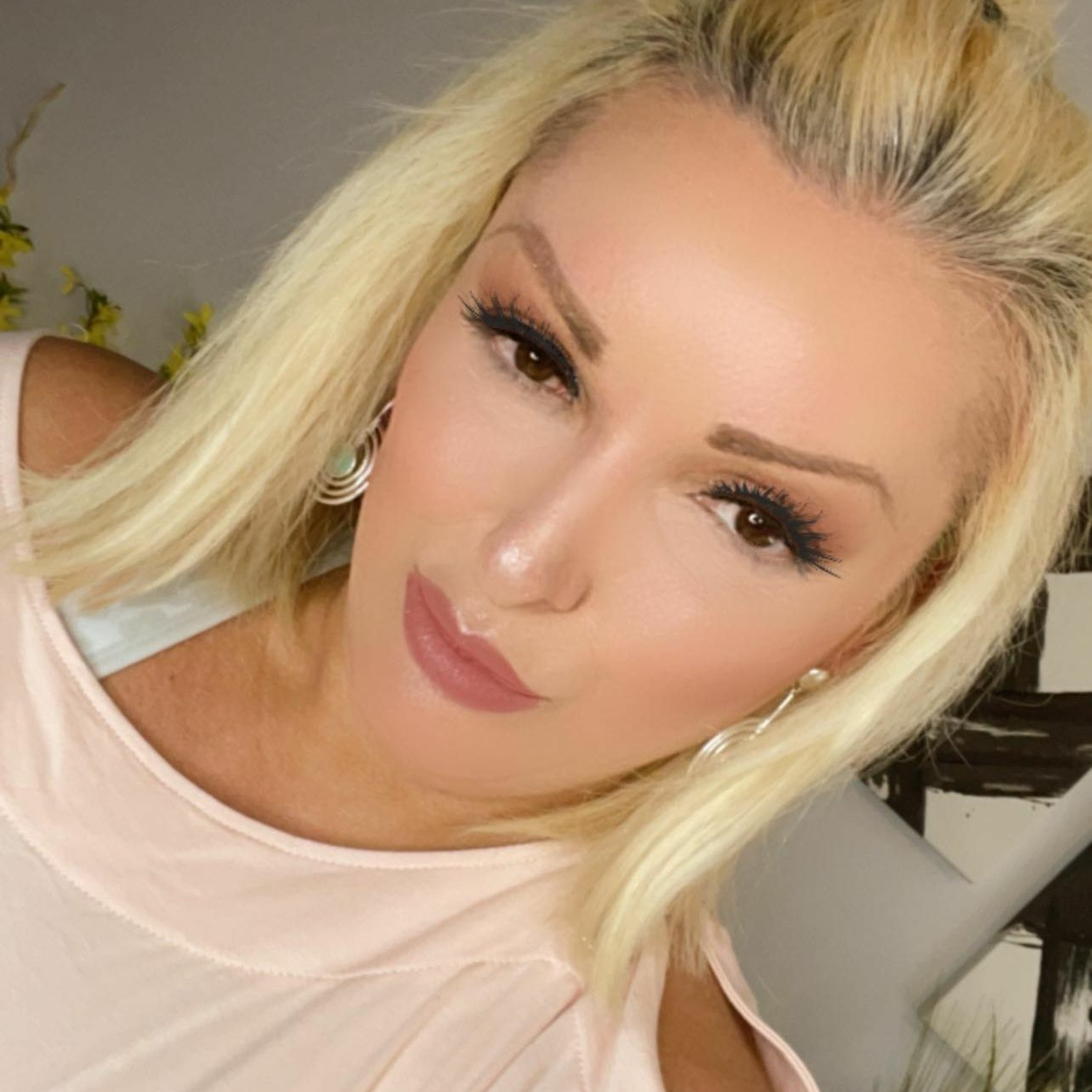 ELA LEVOU UM SUPER GOLPE DO NAMORADO