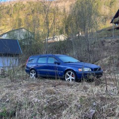 Midbas, öl och blonda bruder