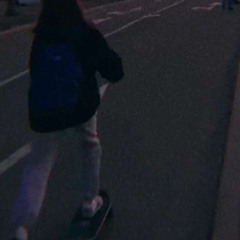 كل الاصوات عاديه الا صوت سيوف