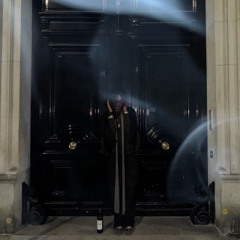 let em in