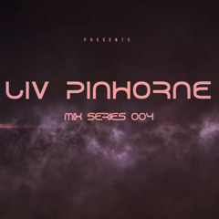 Liv Pinhorne - Mix Series 004 (Kanye West & Travis Scott)