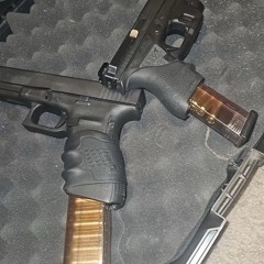 KayKaybackdoorem’s liked music