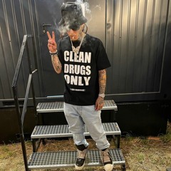 Lil Skies - Moving (with Kid Laroi) (CDQ)