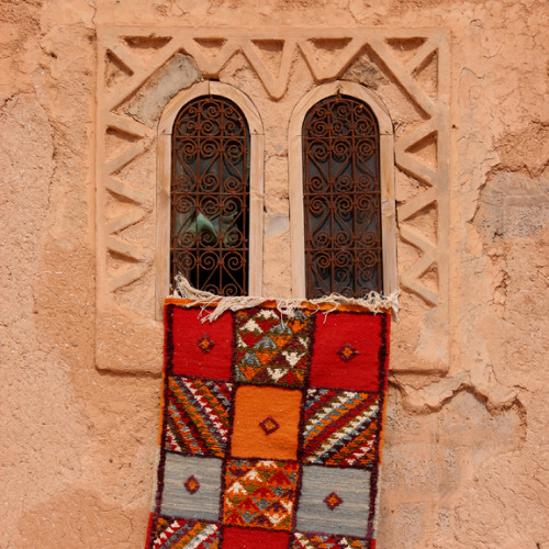 Aula Árabe Universitaria 7.12 : De la zawiya au parlement : les langues amazighes entre culture et politique