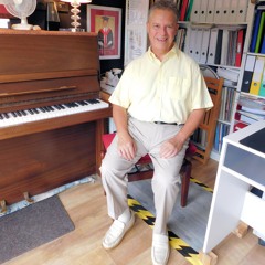 Moments Musicaux D. 780 (Op. 94) No. 2 By Franz Schubert. Played By Dr Michael Spacie.