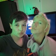 Stereo Girls