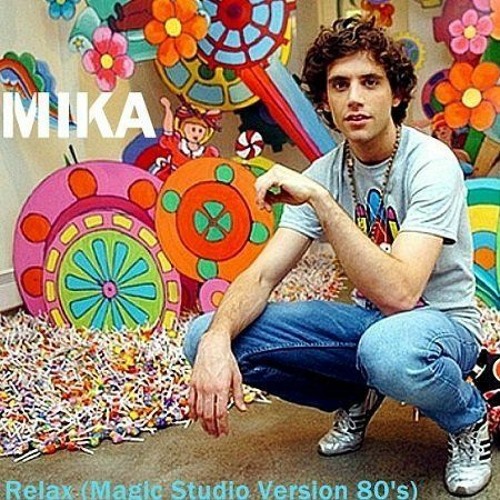 Mika relax. Mika певец 2005. Mika релакс. Easy mika. Ведущий евровидения 2022.