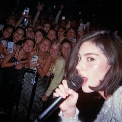 gracie abrams live