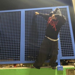 Phat chicks ;)prod.sky