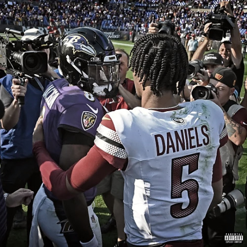 quarterback w/ skillzz [@smllslikekurtt]