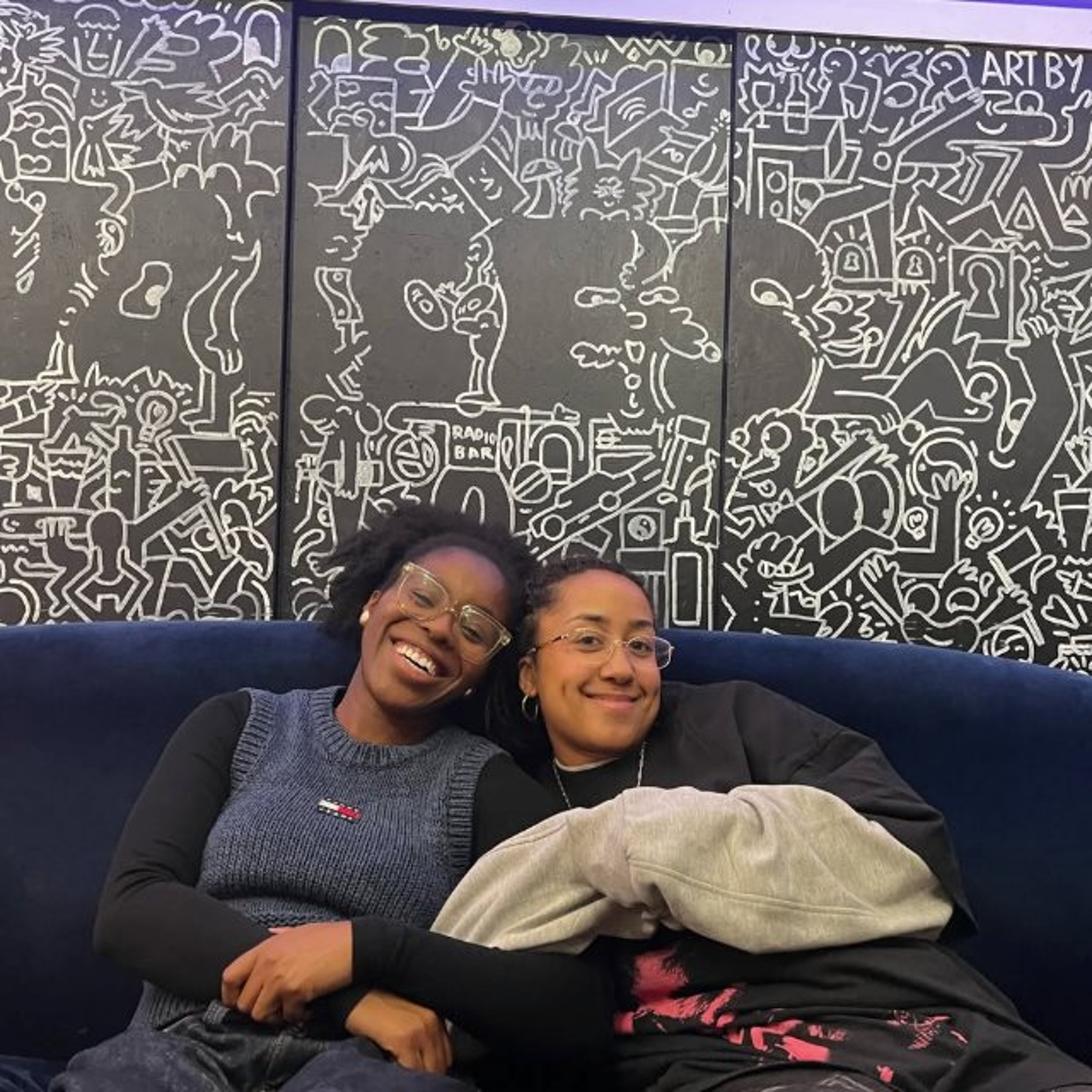 The Comfort Zone w/ Claudia & Dorica - 21/10/26 [Voices Radio]