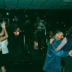 Another classic version from The Tornadoes - Wondering Why