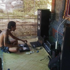 Lagu Bali Ari Kencana Nguber Angan''2.mp3