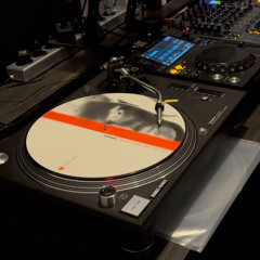 Simulation 03: Beat on the drums